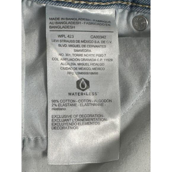 Denizen Levi's Womens Mid Rise Light Wash Jean Shorts Size 6/28 - Picture 5 of 9